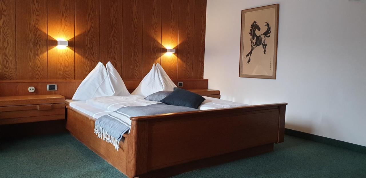 Schönbrunn Hotel 3*